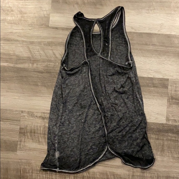 Charcoal gray tank top - Picture 2 of 3